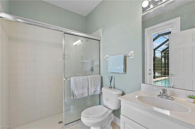 4924 Sedgewood LN, Naples, FL 34112