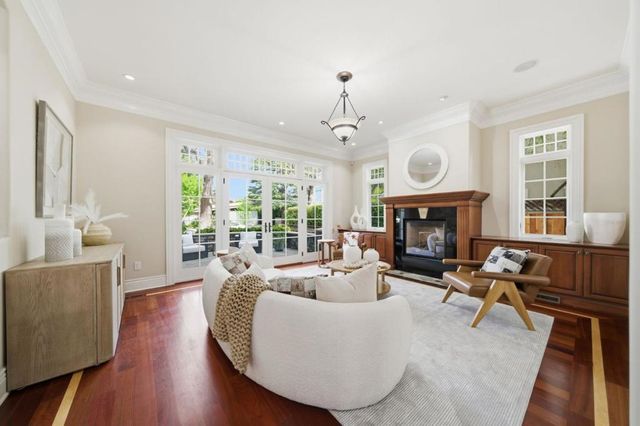 1826 Waverley Street, Palo Alto, CA 94301