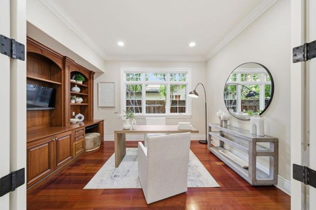 1826 Waverley Street, Palo Alto, CA 94301