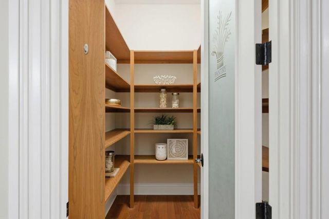 1826 Waverley Street, Palo Alto, CA 94301