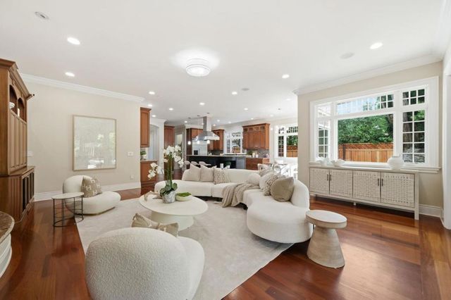 1826 Waverley Street, Palo Alto, CA 94301