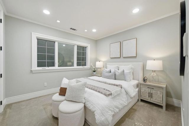 1826 Waverley Street, Palo Alto, CA 94301