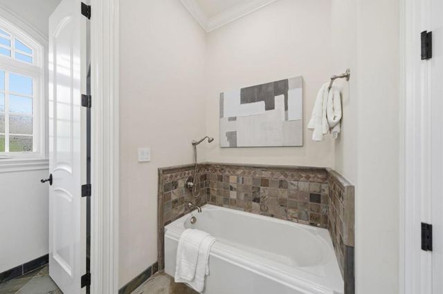 1826 Waverley Street, Palo Alto, CA 94301