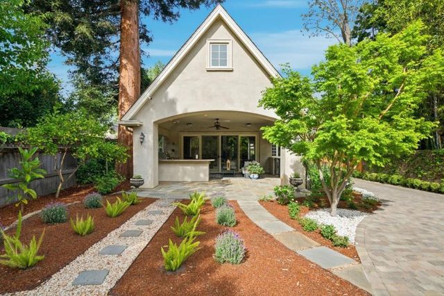 1826 Waverley Street, Palo Alto, CA 94301
