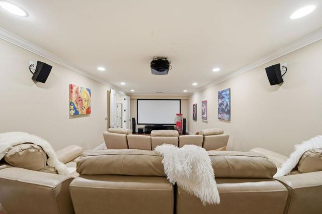 1826 Waverley Street, Palo Alto, CA 94301