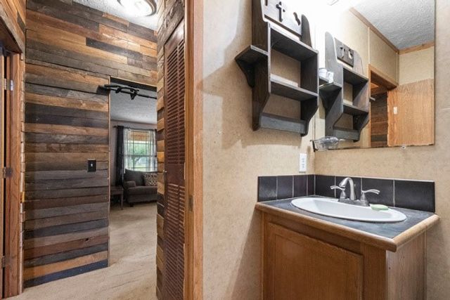 18326 PRICE Road, Saegertown, PA 16433