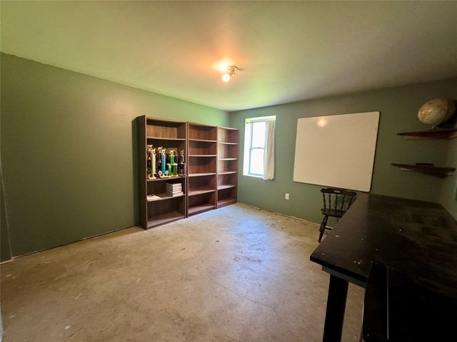 18326 PRICE Road, Saegertown, PA 16433