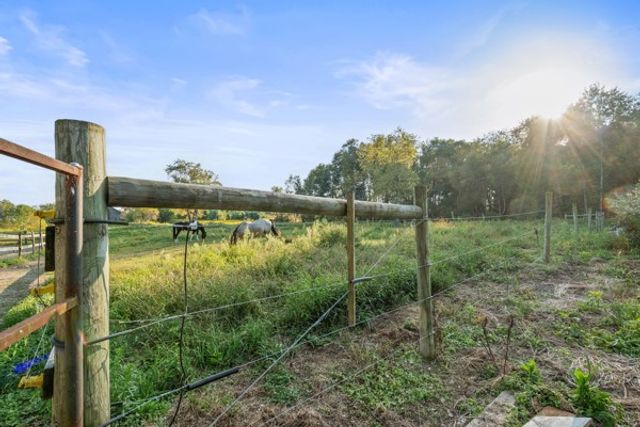 18326 PRICE Road, Saegertown, PA 16433