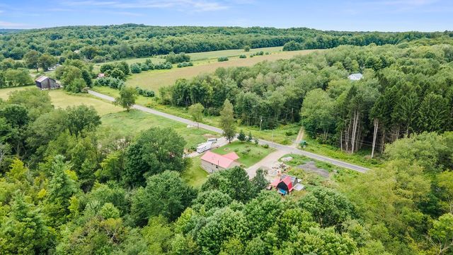 18326 PRICE Road, Saegertown, PA 16433