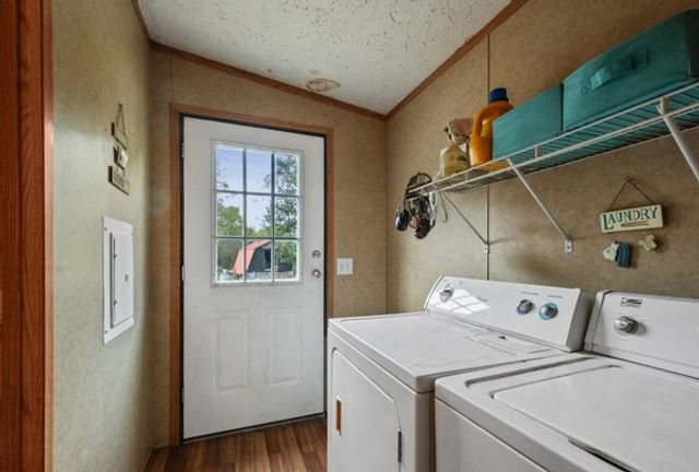 18326 PRICE Road, Saegertown, PA 16433