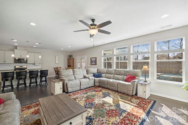 2917 Hiddenbrook Way, Fort Mill, SC 29707