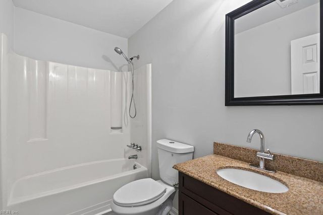 108 Gregory DR, Carrollton, VA 23314