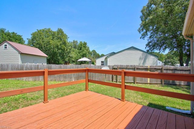 108 Gregory DR, Carrollton, VA 23314