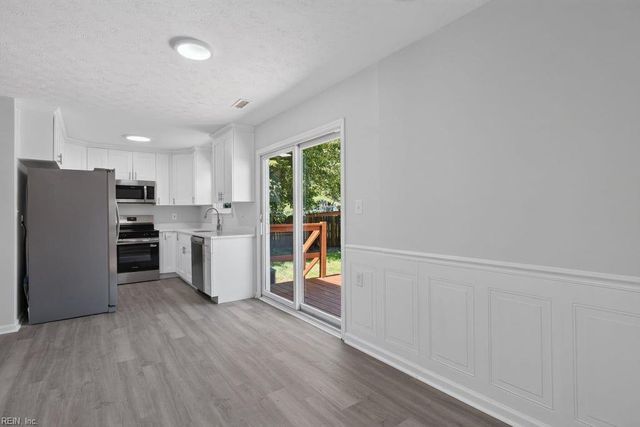 108 Gregory DR, Carrollton, VA 23314
