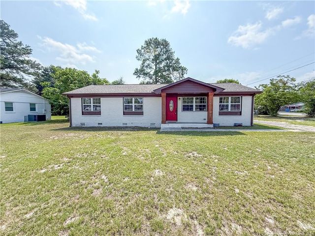 3269 Legion Road, Hope Mills, NC 28348