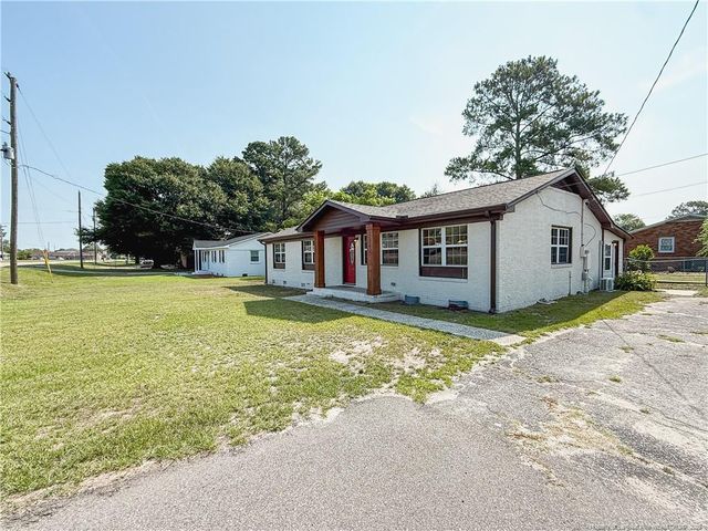 3269 Legion Road, Hope Mills, NC 28348