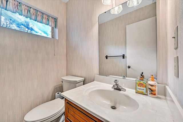 517 Dillon DR, Vinton, VA 24179