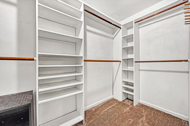 517 Dillon DR, Vinton, VA 24179