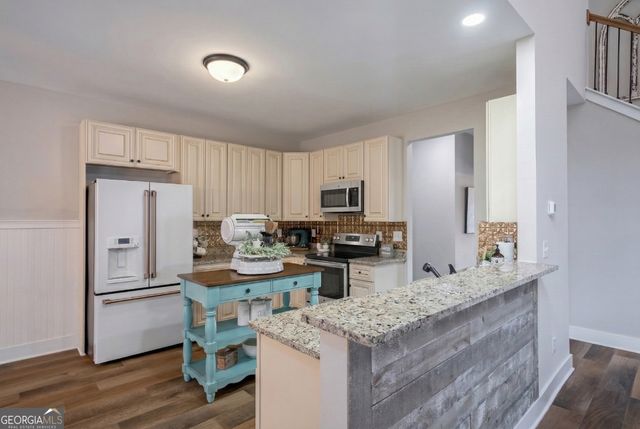20 Landcaster Place, Oxford, GA 30054
