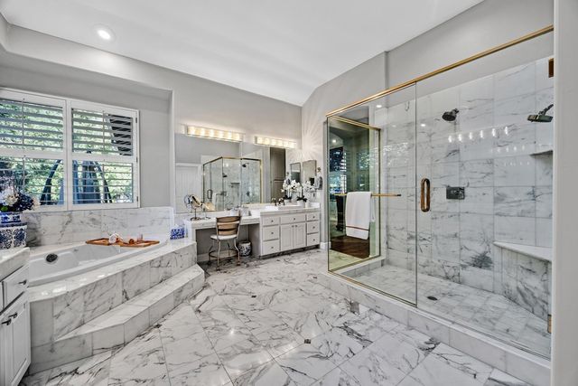 7832 Foothill Rd, Pleasanton, CA 94566