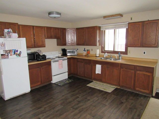 3012 16TH STREET, Menominee, MI 49858