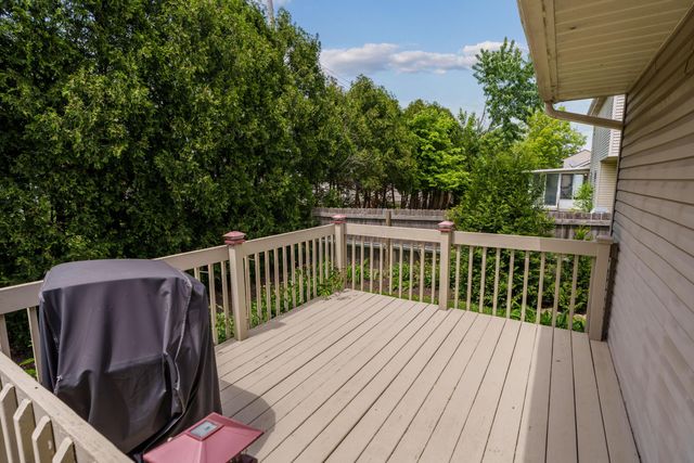 3727 Carriage Run Drive, Hilliard, OH 43026