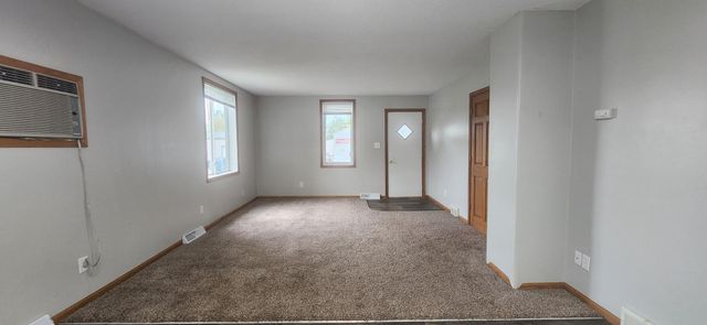 834 2nd Street NW, Valley City, ND 58072
