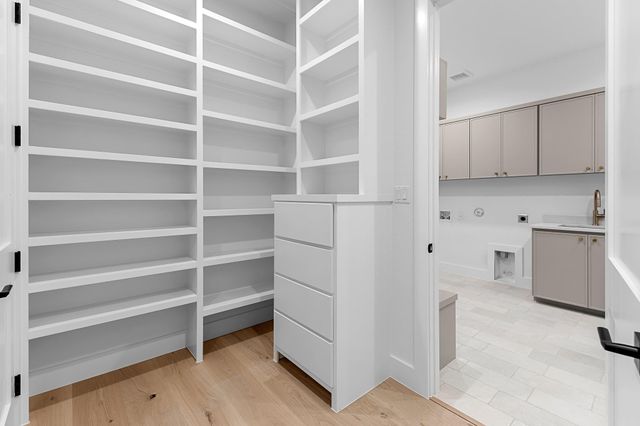 1006 Flint Ridge TRL, Georgetown, TX 78628