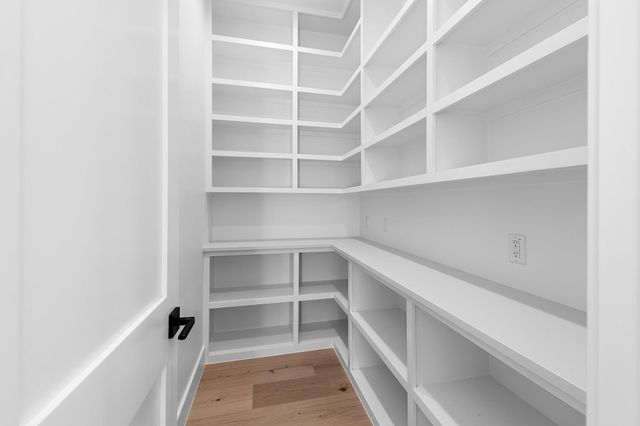 1006 Flint Ridge TRL, Georgetown, TX 78628