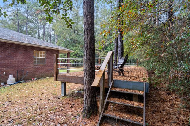 112 Pleasant Way, Defuniak Springs, FL 32435