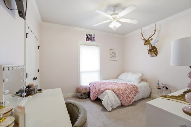 12403 Oak Fields Dr, Geismar, LA 70734