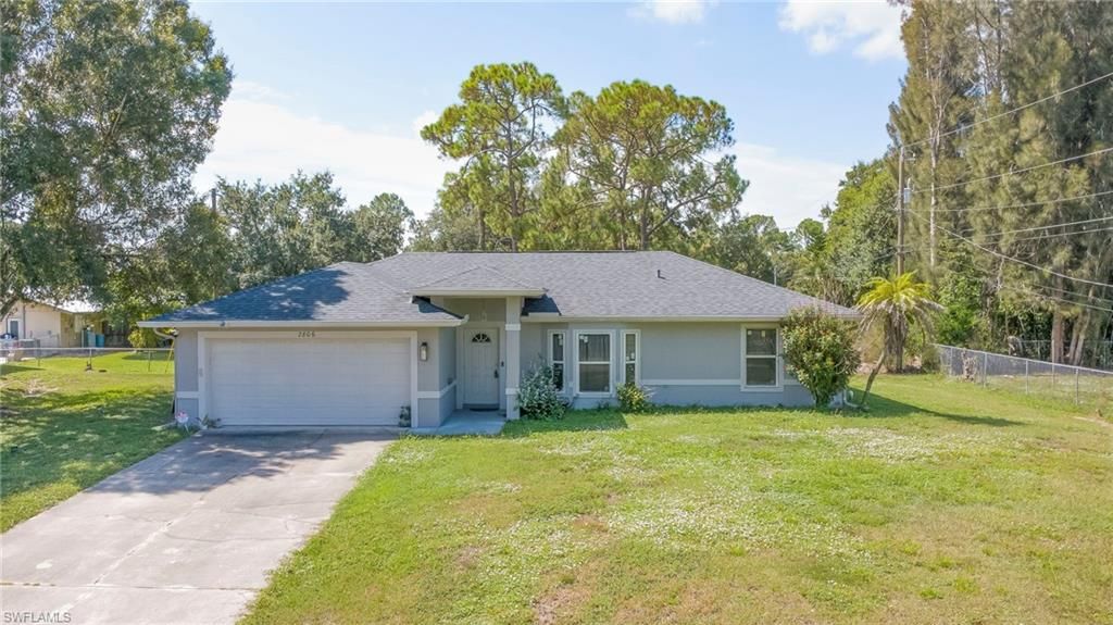 2806 E 3rd ST, LEHIGH ACRES, FL 33936 — exterior