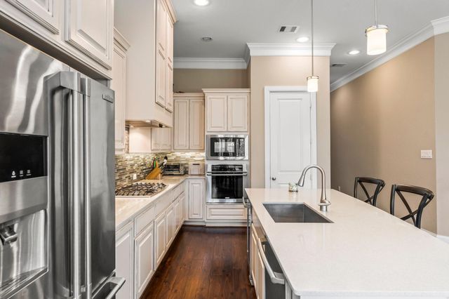 2806 Hilmar Drive, Houston, TX 77082