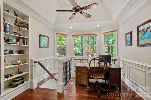 132 Pinnacle Peak Lane, Flat Rock, NC 28731