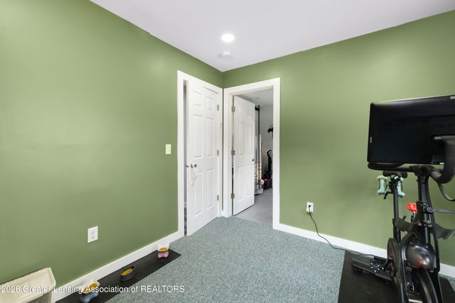 826 Jones Street, Grand Ledge, MI 48837