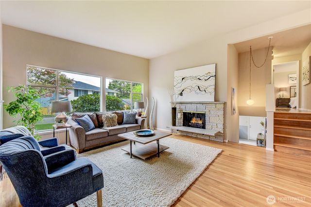 134 160th Place SE, Bellevue, WA 98008