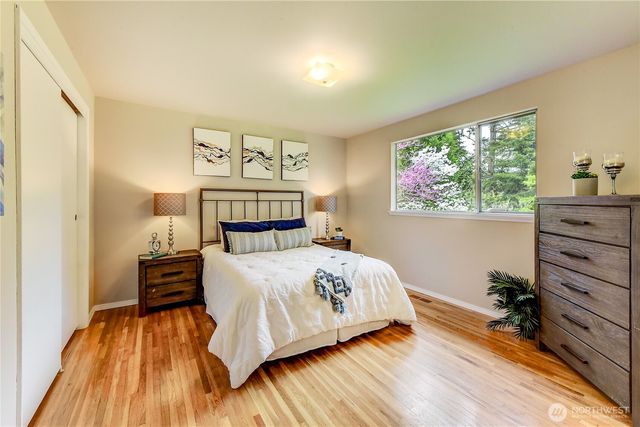 134 160th Place SE, Bellevue, WA 98008