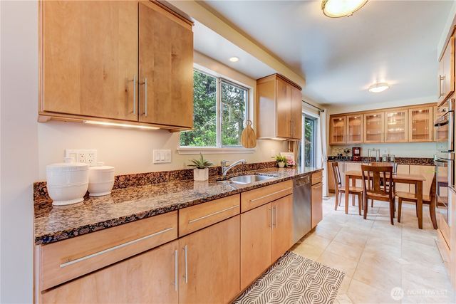 134 160th Place SE, Bellevue, WA 98008