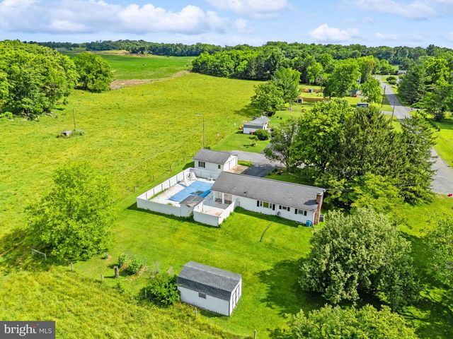 12 HOMESTEAD LANE, Ranson, WV 25438