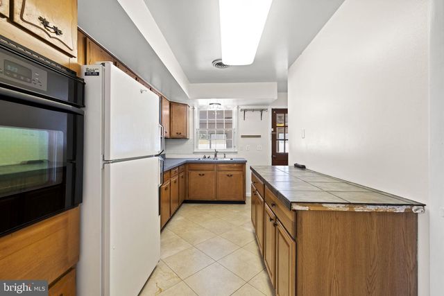 12 HOMESTEAD LANE, Ranson, WV 25438