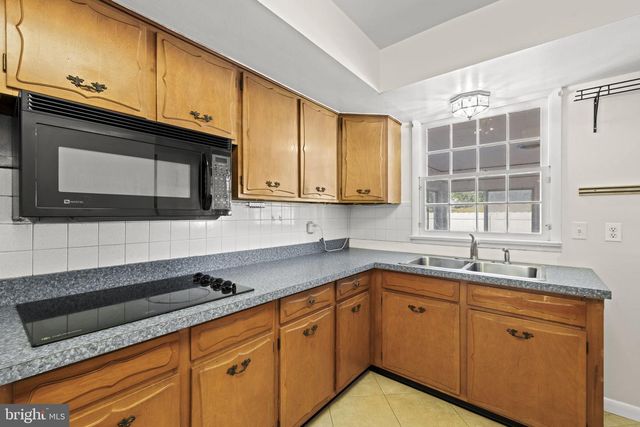 12 HOMESTEAD LANE, Ranson, WV 25438