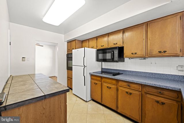 12 HOMESTEAD LANE, Ranson, WV 25438