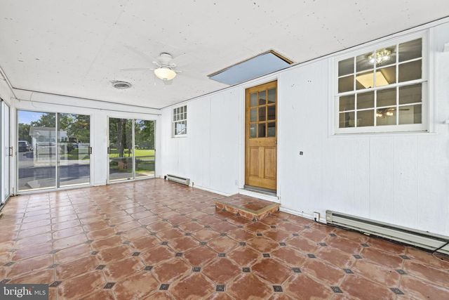 12 HOMESTEAD LANE, Ranson, WV 25438