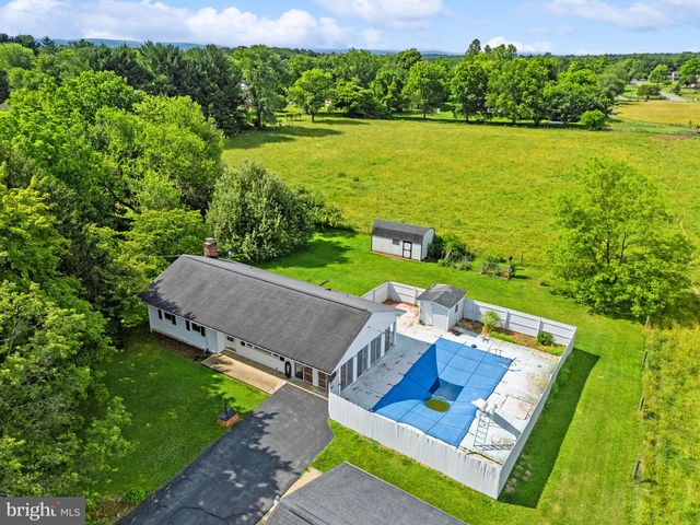 12 HOMESTEAD LANE, Ranson, WV 25438