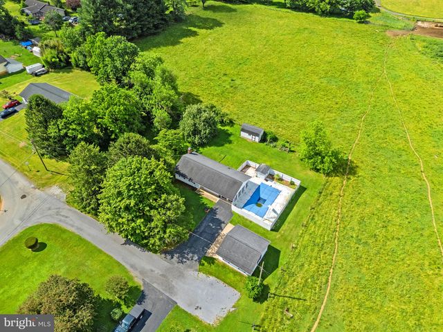 12 HOMESTEAD LANE, Ranson, WV 25438