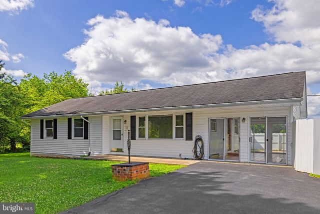 12 HOMESTEAD LANE, Ranson, WV 25438