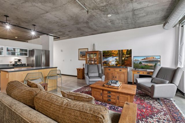 730 N 4th Street 308, Minneapolis, MN 55401