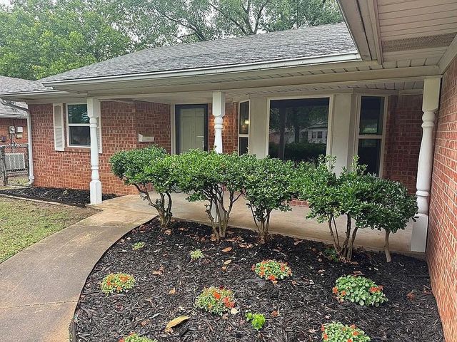 15 Mojave Drive, Shawnee, OK 74801