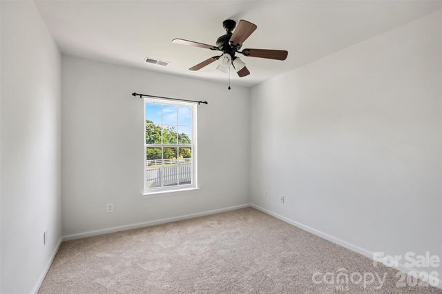 9610 Walkers Glen Drive NW, Concord, NC 28027