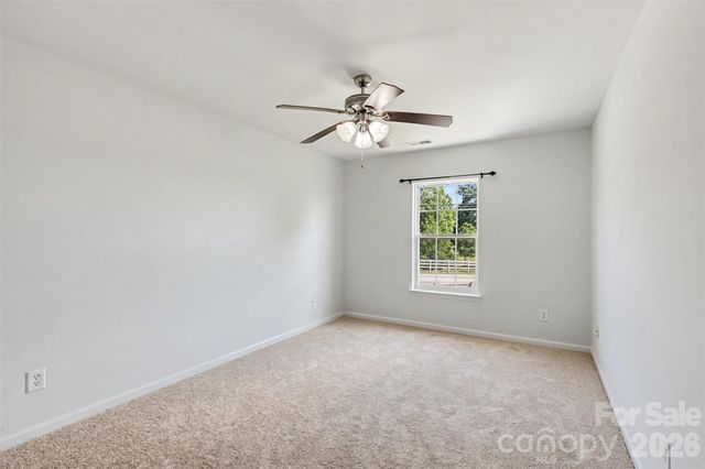 9610 Walkers Glen Drive NW, Concord, NC 28027